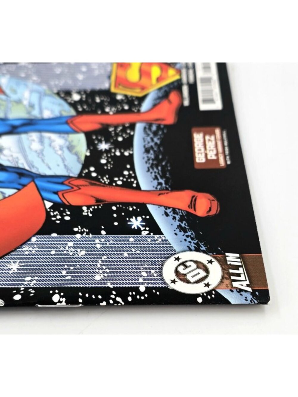 SUPERMAN #27 GEORGE PEREZ LEGACY VARIANT + Heroes Against Hunger #1 Batman - Picture 15 of 16
